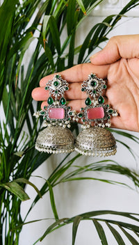 Tarisha Jhumki