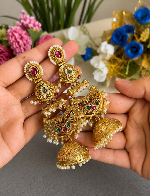 Ruhani Gold Jhumki