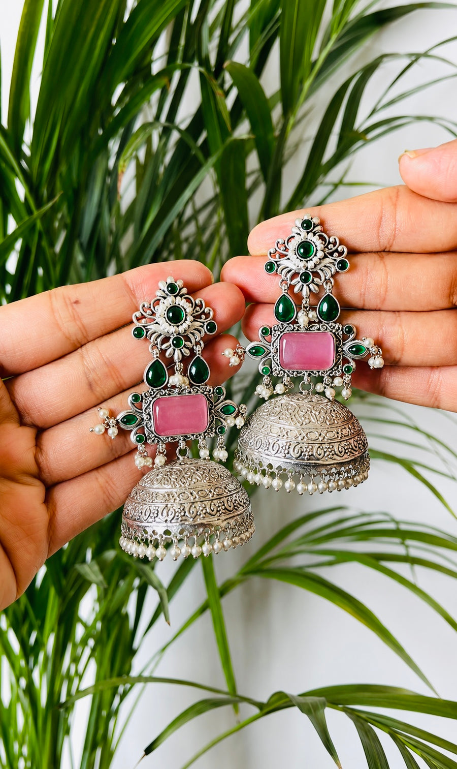 Tarisha Jhumki
