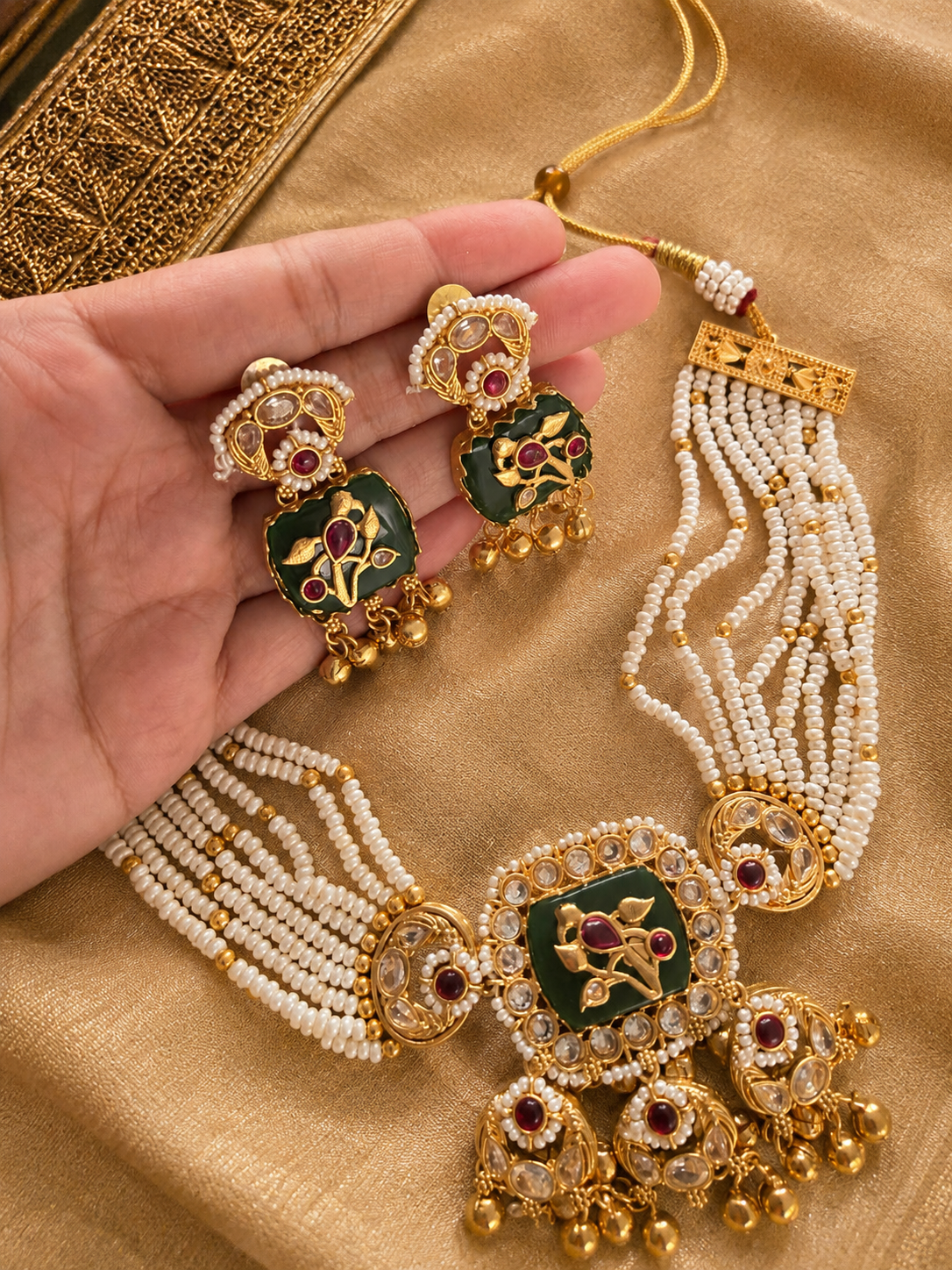 Maharani Pearl Choker Set