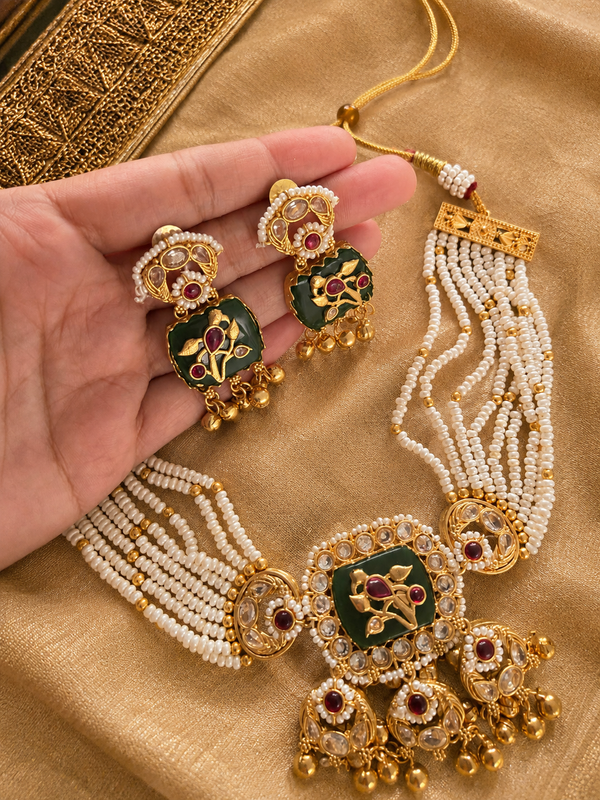 Maharani Pearl Choker Set
