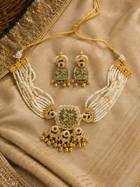 Maharani Pearl Choker Set