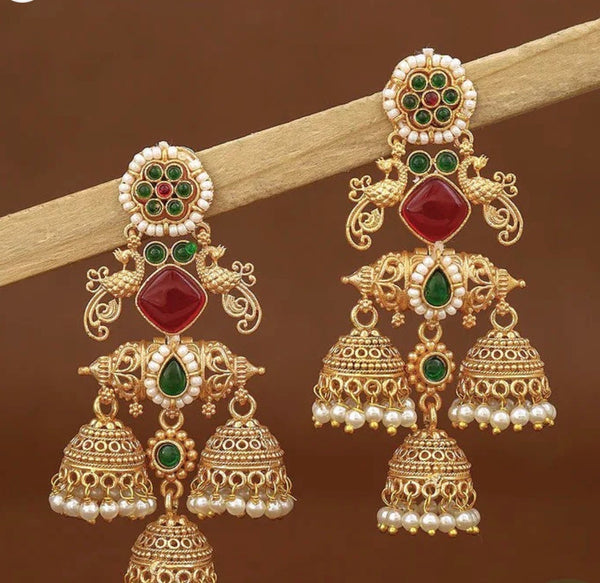 Ishita Gold Earrings